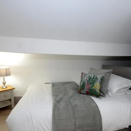 Appartamento Priory Street 4