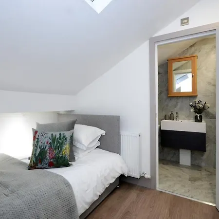 Appartamento Priory Street 4